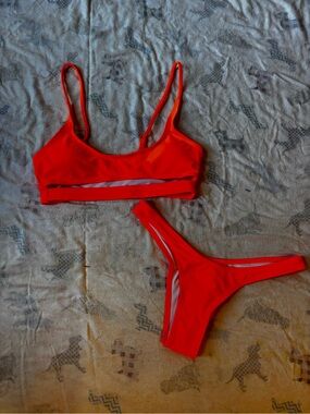 Amazon Red Scoop Neck Bikini Set